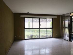 5610n.jpg