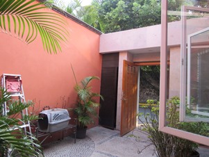5730f.jpg