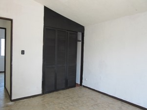 5756j.jpg